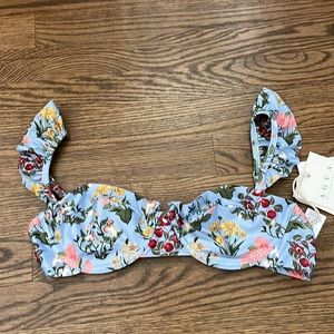 Bikini Top bralette by Aqua Bendita. Pale lavender with floral print.  NWT